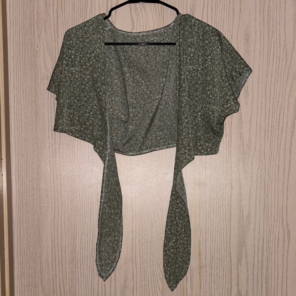 Cropped Green Floral Overshirt